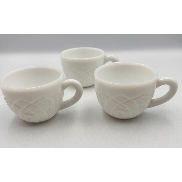 McKee White Milk Glass Thatcher Concord Punch Cup Mug 3pc Set - Picture 2 of 11